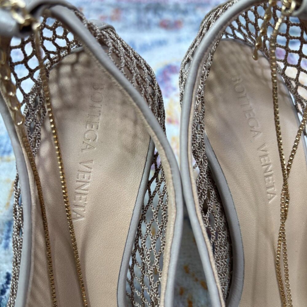 Bottega Veneta Stretch Mesh Pumps - Picture 3 of 8
